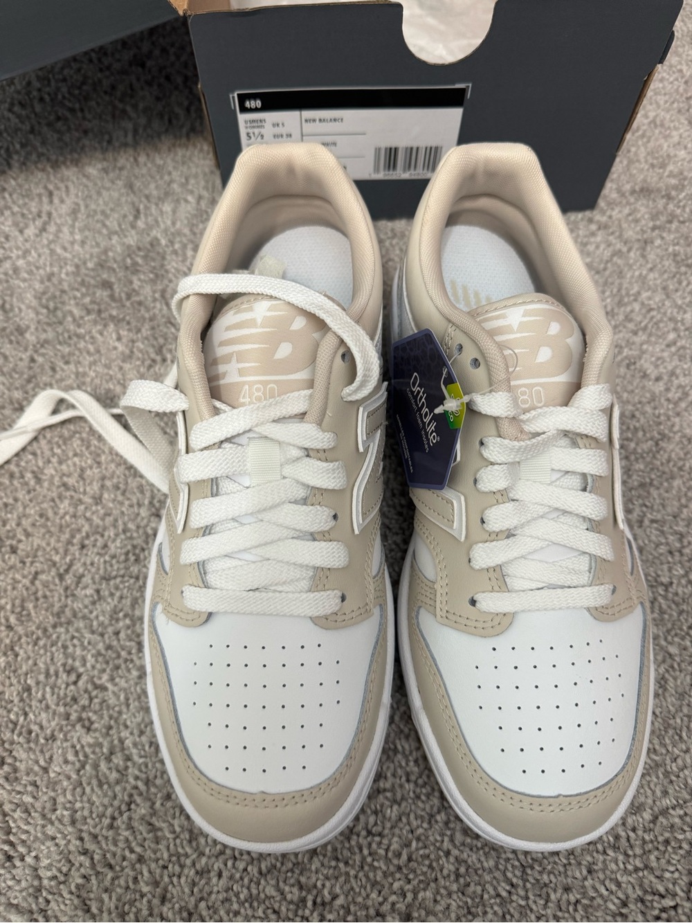 New Balance 480 White and Beige Low-Top Sneakers - Picture 3 of 5